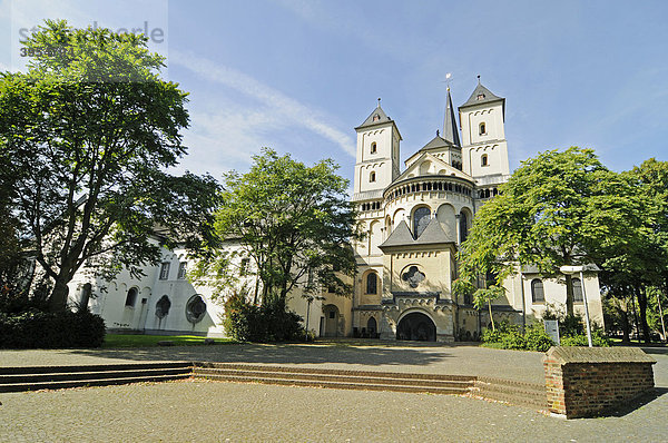 St Nikolaus Kirche  Abtei  Kloster  Brauweiler  Pulheim  Rheinland  Nordrhein-Westfalen  Deutschland  Europa