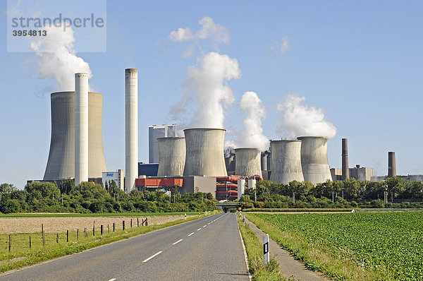 RWE Braunkohlekraftwerk  Niederaußem  Bergheim  Rheinland  Nordrhein-Westfalen  Deutschland  Europa