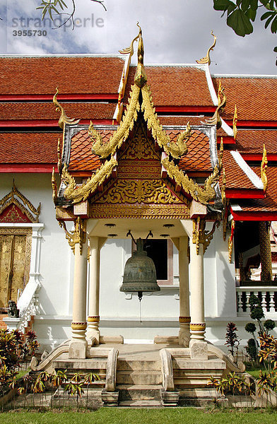 Glockenturm  Tempelanlage Wat Phra Sing  Chiang Mai  Thailand  Asien