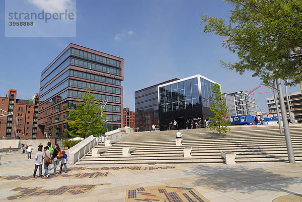 Die Magellan-Terrassen und der Sandtorkai in der HafenCity von Hamburg  Deutschland  Europa