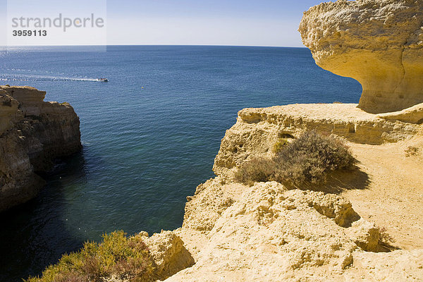 Küste der Algarve  Portugal  Europa
