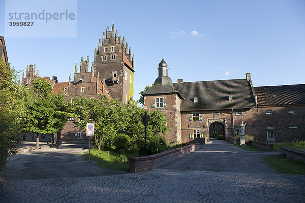 Schloss Heessen  Nordrhein-Westfalen  Deutschland  Europa