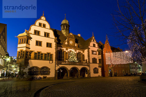Weihnachtsmarkt  Freiburg  Baden-Württemberg  Deutschland  Europa