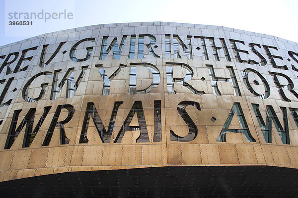 Canolfan Mileniwm Cymru  Wales Millennium Centre Veranstaltungshalle  Detail der Fassade  Cardiff Bay  Cardiff  Wales  Vereinigtes Königreich  Europa