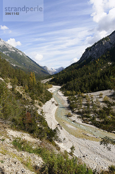 Hinterautal  Isarursprung  Karwendelgebiet  bei Scharnitz  Tirol  Österreich  Europa