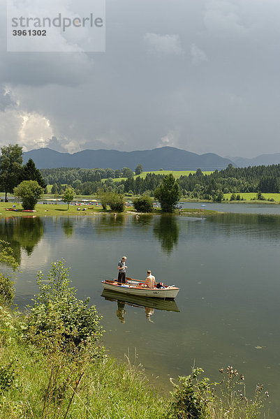 Illasbergsee Forggensee bei Kniebis  Trauchgau  Schwaben  Bayern  Deutschland  Europa