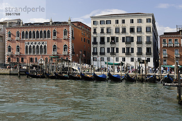 Station San Zaccaria am Markusplatz  Piazza San Marco  Venedig  Venezia  Italien  Europa