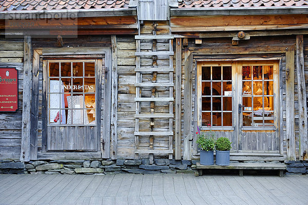 Hanseatisches Viertel  Bryggen  Bergen  Norwegen  Europa