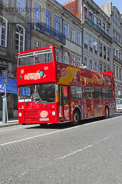 Citysightseeing  Bus  Stadtbesichtigung  Porto  Nordportugal  Portugal  Europa