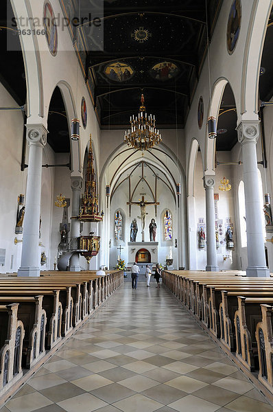 Innenansicht  Pfarrkirche St. Peter und Paul  Oberstaufen  Allgäu  Bayern  Deutschland  Europa