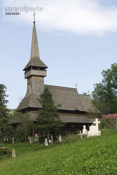 Holzkirche Heiliger Parasceve  Weltkulturerbe der Unesco  Poienile Izei  Maramuresch  Rumänien