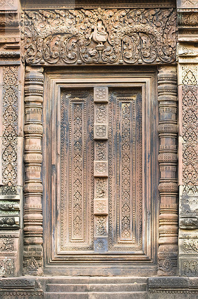 Steingemeißelte Tür  Banteay Prei Tempel  Angkor  Welterbe der UNESCO  Siem Reap  Kambodscha
