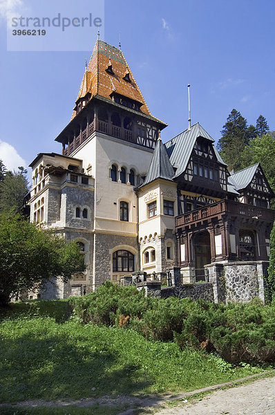 Schloss Pelisor  Simiu  Walachei  Karpaten  Rumänien