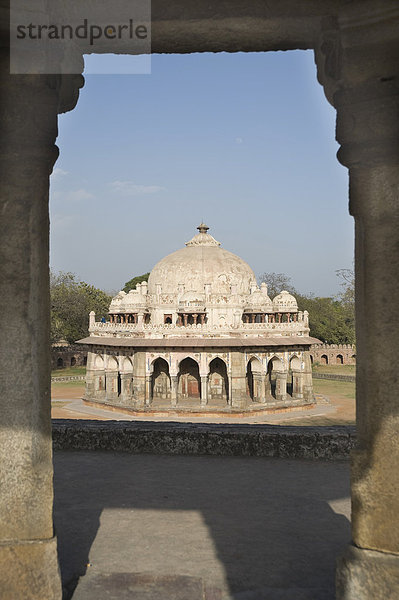 Oktogonales Grab von Isa Khan  Unesco Weltkulturerbe  Delhi  Indien