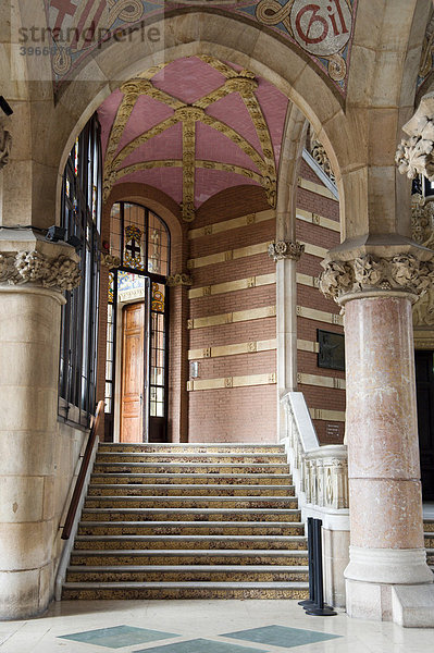 Eingangshalle  Hospital de la Santa Creu i Sant Pau  Unesco Weltkulturerbe  Luis DomÈnech y Montaner Architekt  Eixample Viertel  Barcelona  Katalonien  Spanien  Unesco Weltkulturerbe