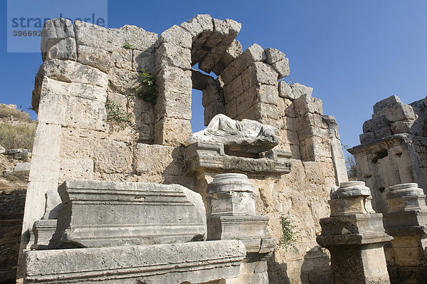 Nymphenbad unterhalb der Akropolis  Perge  Antalya  Türkei