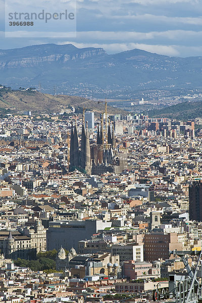 Aussicht vom MontjuÔc über Barcelona  Katalonien  Spanien  Europa