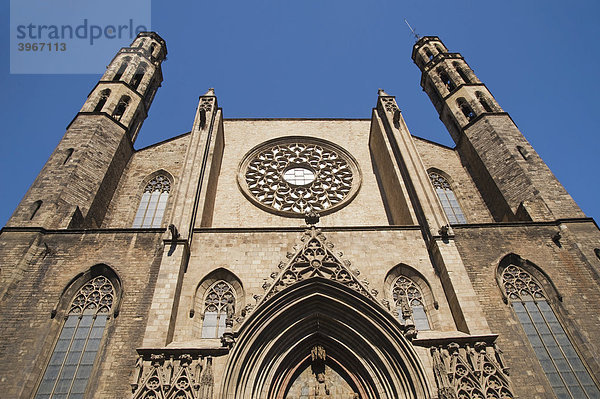 Gotische Fassade  Basilika Santa Maria del Mar  Barcelona  Katalonien  Spanien  Europa