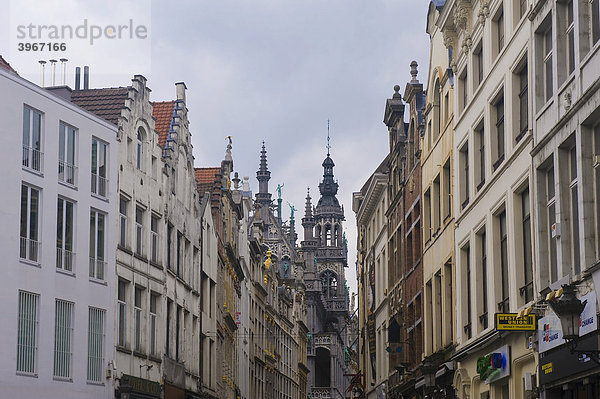 Straße zum Grand Place  Brüssel  Brabant  Belgien  Europa