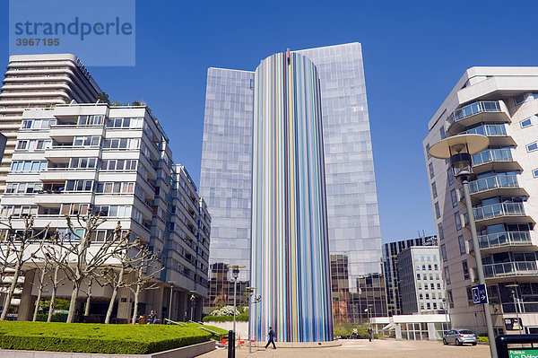 La Defense  Raymond Moretti Turm  Bürostadt  Paris  Frankreich  Europa