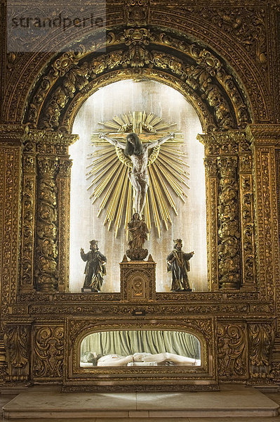 Convento e Igreja de Santo AntÛnio  Kloster und Kirche von Santo AntÛnio  Capela Dourada  Goldene Kapelle  großes Kruzifix  Recife  Pernambuco Staat  Brasilien  Südamerika
