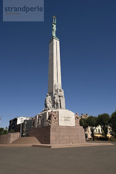 Freiheitsdenkmal Brivibai  Riga  Lettland  Baltikum