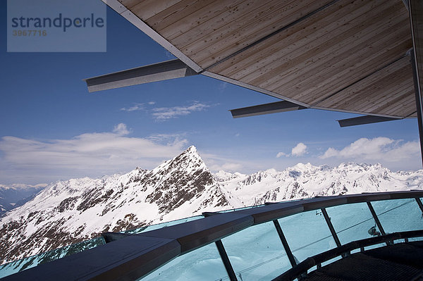 Blick vom Top Mountain Star Panoramarestaurant zur Schermerspitze  3117m  Topgurgl  Obergurgl  Hochgurgl  Ötztal  Tirol  Österreich