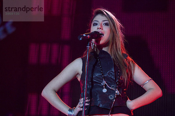 Die australische Pop-Sängerin und Newcomerin Gabriella Cilmi live bei Energy Stars For Free im Hallenstadion Zürich  Schweiz
