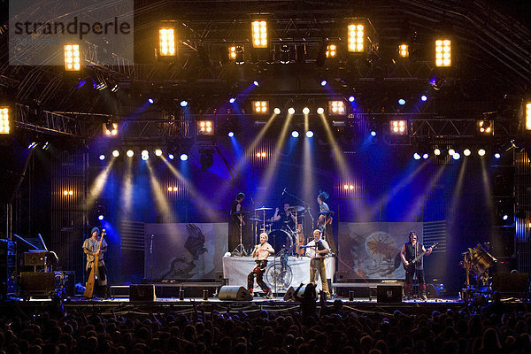 Die deutsche Mittelalter-Rockband In Extremo live beim A Magic Night Of Rock Open Air auf dem Heitere in Zofingen  Schweiz