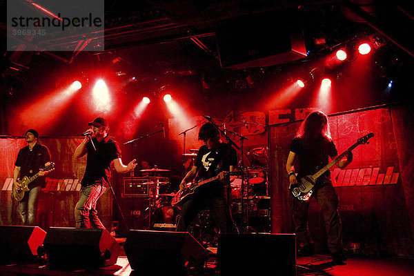 Die Schweizer Hardrockband Maxxwell live in der Schüür Luzern  Schweiz