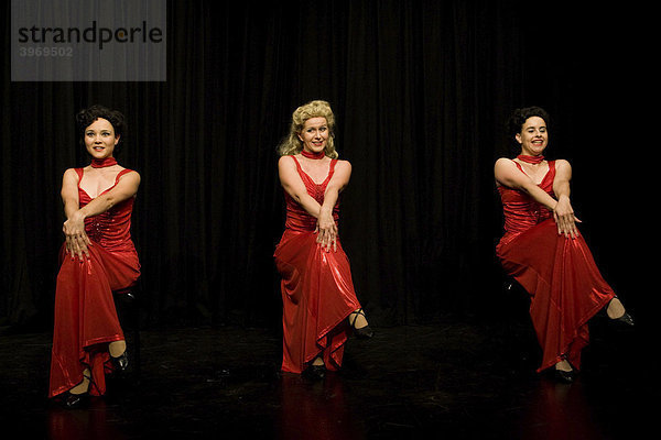 Das Theater-Musical 3 Sisters 4 Swing live im Spielleutepavillon  Luzern  Schweiz