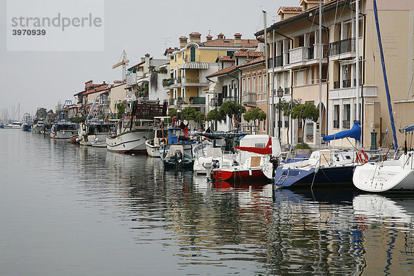 Hafen von Grado  Italien