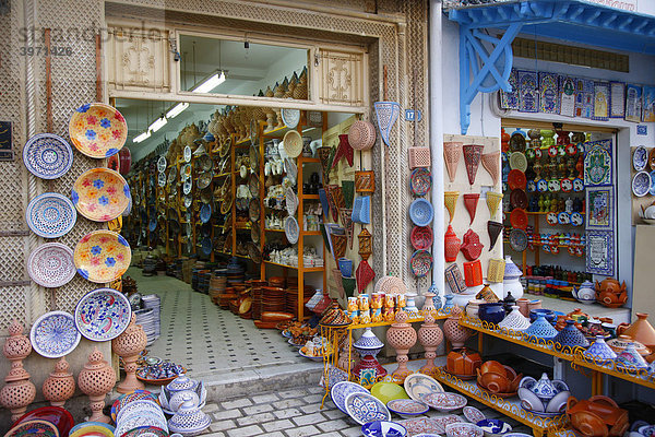 Souvenir Läden  arabische Keramik  Hammamet  Tunesien  Nordafrika