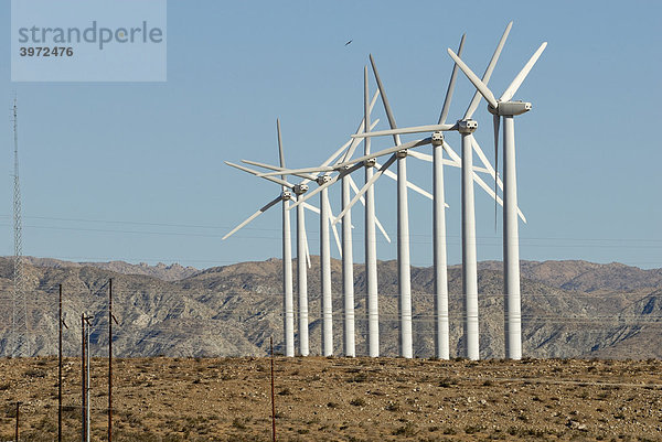 Windkraftanlage  Windräder  Coachella Valley  Palm Springs  Kalifornien USA