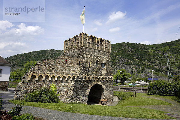 Stadtturm und Stadtmauer in Oberwesel  Rheinland-Pfalz  Deutschland  Europa