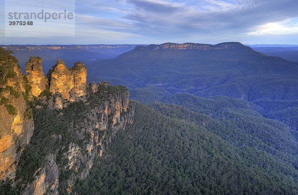 Felsformation Three Sisters  Jamison Valley  Blue Mountains National Park  New South Wales  Australien