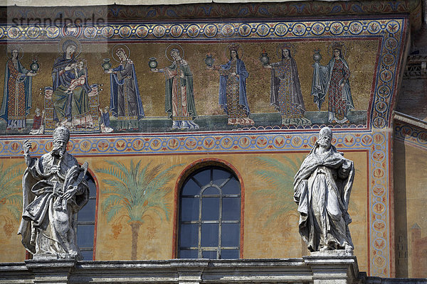 Kirche  Details  Santa Maria in Trastevere  Rom  Latium  Italien  Europa