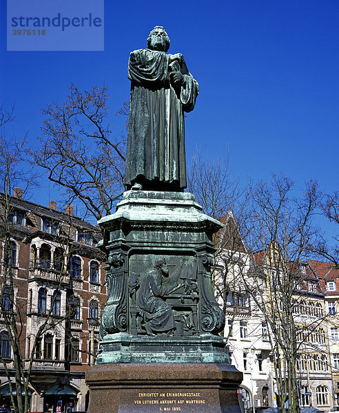 Denkmal Martin Luther am Karlsplatz  Eisenach  Thüringen  Deutschland