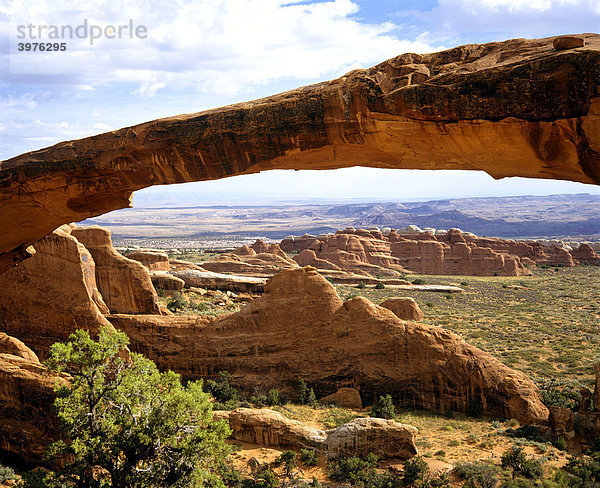 Landscape Arch  Felsbogen  Arches Nationalpark  Utah  USA
