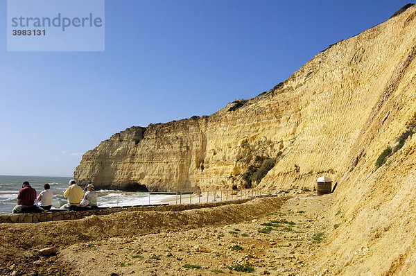 Centeanes Strand  Carvoeiro  Lagoa  Algarve  Portugal