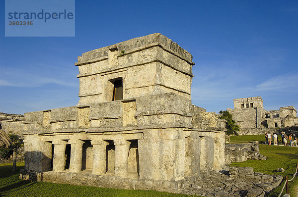 Die Burg  El Castillo  Maya-Ruinen von Tulum  1200-1524  Tulum  Bundesstaat Quintana Roo  Riviera Maya  Yucatan Halbinsel  Mexiko