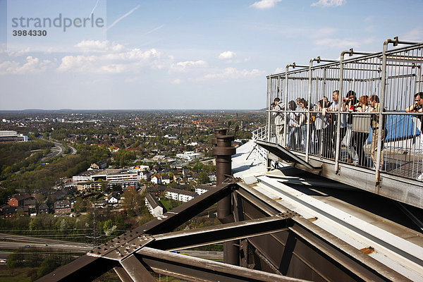 Aussichtsplattform auf dem Dach des Gasometer Oberhausen am CentrO  Oberhausen  Nordrhein-Westfalen  Deutschland  Europa