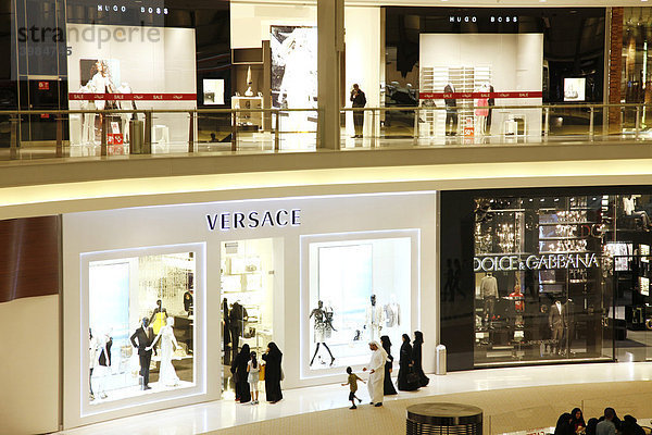 Fashion Avenue mit 70 Geschäften der Haute Couture  Einkaufszentrum Dubai Mall  Dubai  Vereinigte Arabische Emirate  Naher Osten