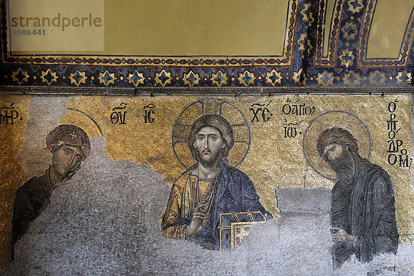 Christus Pantokrator  Maria und Johannes der Täufer  Deesismosaik an der Südempore  Hagia Sophia  Aya Sofya  Sultanahmet  Istanbul  Türkei