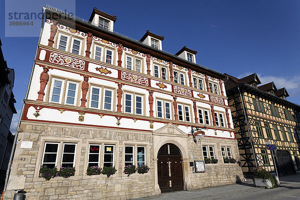 Haus mit Renaissance-Fassade  Steinernes Haus  16. Jh.  Anton-Ulrich-Straße  Meiningen  Rhön  Thüringen  Deutschland  Europa