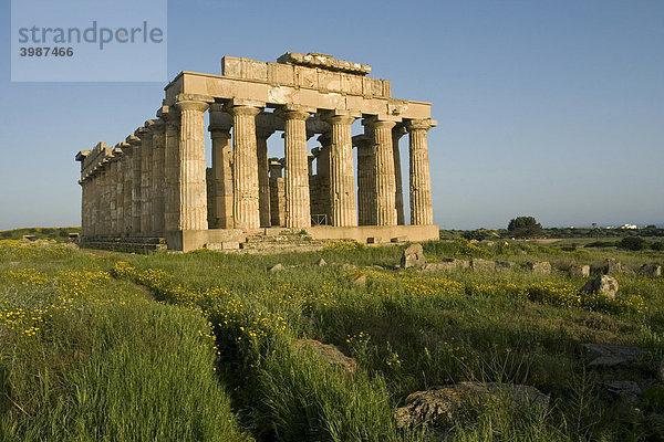 Antiker griechischer Tempel  archäologische Stätte  Selinunte  Sizilien  Italien  Europa