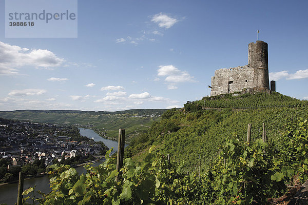 Die Burg Landshut bei Bernkastel-Kues  an der Mosel  Rheinland-Pfalz  Deutschland  Europa