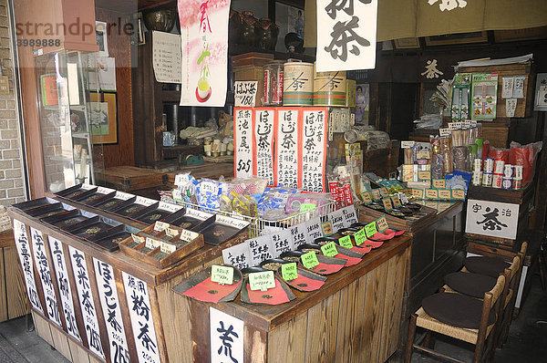 Alter Teeladen in Kyoto  Japan  Ostasien  Asien