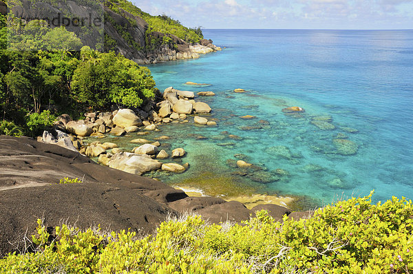 Küstenabschnitt auf Mahe  Nordwestküste Insel Mahe  Seychellen  Afrika  Indischer Ozean