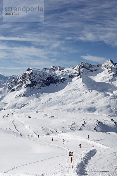Skigebiet Lech  Blick vom Rüfikopf zur Wildgrubenspitze  Lechtaler Alpen  Vorarlberg  Österreich